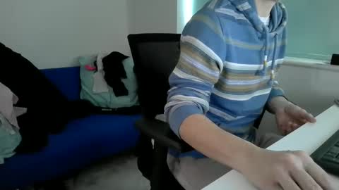 Snapshot of bubblebumdave chatting on January 14, 10:06 am Bubblebum online show from January 14, 10:06 am