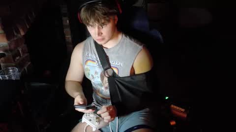 BubblebuttBdn online show from April 14, 2:22 am