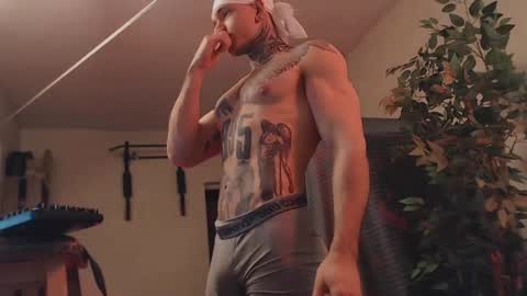 Dmitriy  online show from March 11, 6:41 pm