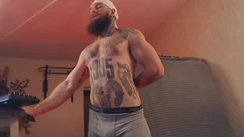 Dmitriy  online show from December 6, 5:31 am