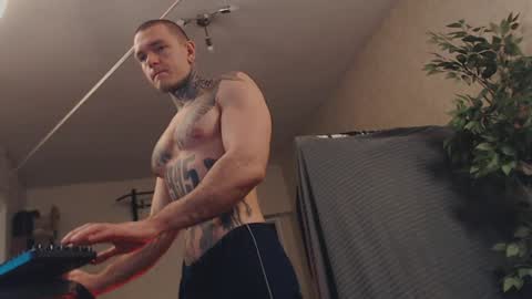 Dmitriy  online show from February 6, 8:18 am