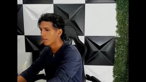 bull_cam online show from September 22, 7:57 pm