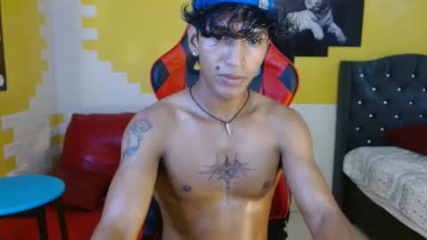 bull_cam online show from September 25, 8:41 pm