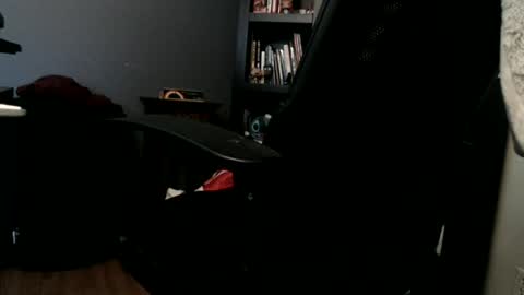 bullseyeboy online show from December 17, 3:39 pm