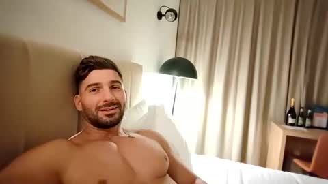 BunzDanny online show from January 10, 10:25 pm