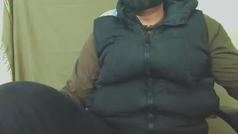 Hairy Arabian online show from December 12, 3:59 pm