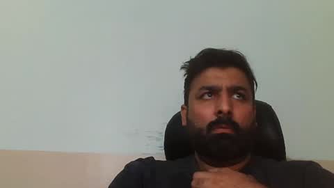 Hairy Arabian online show from February 13, 4:32 am