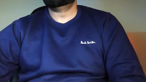 Hairy Arabian online show from December 8, 5:07 am