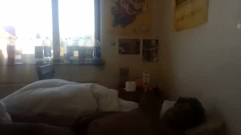 Snapshot of bustabunny chatting on September 30, 9:57 am Richabus2 online show from September 30, 9:57 am