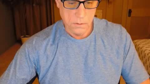 Snapshot of buttnakedfun954737 chatting on December 16, 9:03 am Miles online show from December 16, 9:03 am