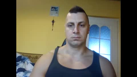 bzykacz1988 online show from October 5, 11:03 am