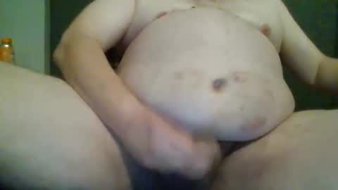 Snapshot of caerphillyphil chatting on October 24, 6:59 am caerphillyphil online show from October 24, 6:59 am