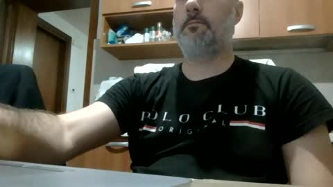 caldoski online show from May 26, 9:44 pm