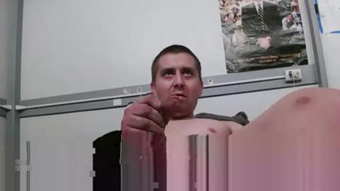 Forest online show from December 3, 9:59 am