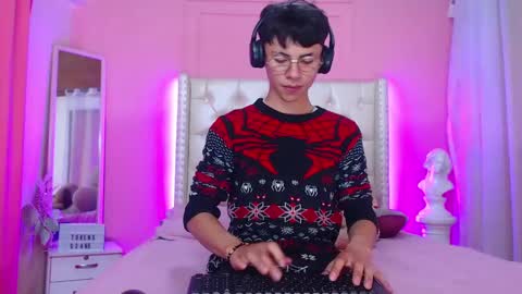 Snapshot of callum_77 chatting on February 21, 6:07 am CALLUM online show from February 21, 6:07 am