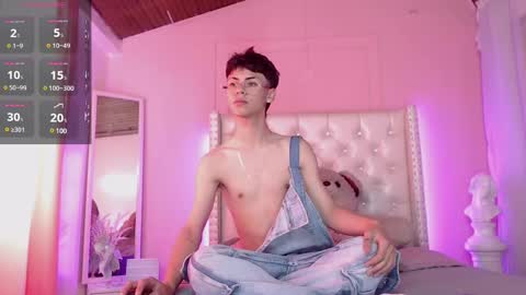 Snapshot of callum_77 chatting on February 14, 7:33 pm CALLUM online show from February 14, 7:33 pm