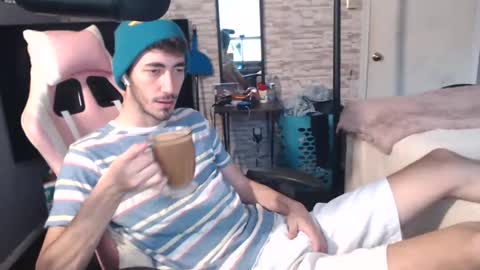 calvin_tanner online show from December 18, 3:22 pm