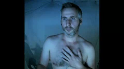 Snapshot of camcrusader chatting on October 5, 11:53 pm herp derp online show from October 5, 11:53 pm