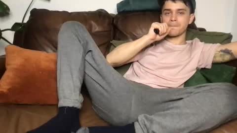 CamDoAttitude online show from December 4, 11:01 pm