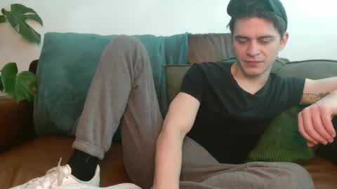 CamDoAttitude online show from January 10, 12:15 pm