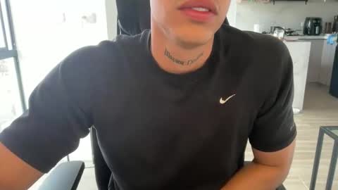 camilo online show from June 3, 6:35 pm