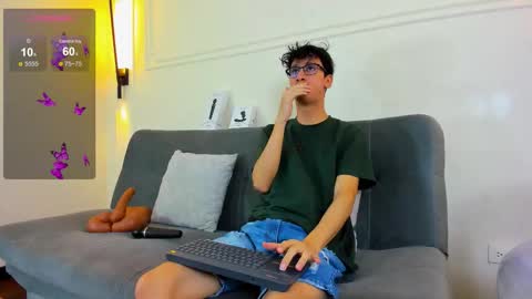 Camilo online show from December 2, 3:20 am