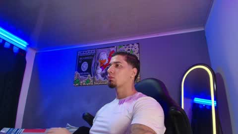 CAMILO  online show from April 10, 1:40 pm