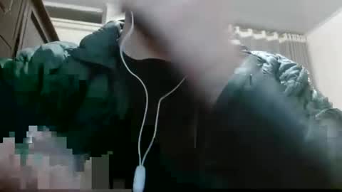 Snapshot of camiloking17 chatting on December 15, 4:40 am camilo online show from December 15, 4:40 am