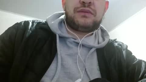 Snapshot of camiloking17 chatting on September 15, 5:20 am camilo online show from September 15, 5:20 am