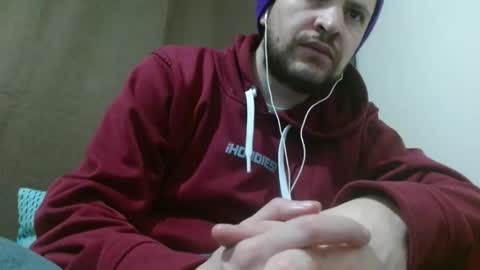 Snapshot of camiloking17 chatting on February 6, 7:13 am camilo online show from February 6, 7:13 am