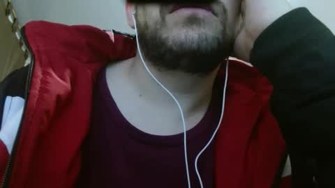 Snapshot of camiloking17 chatting on February 22, 9:01 am camilo online show from February 22, 9:01 am