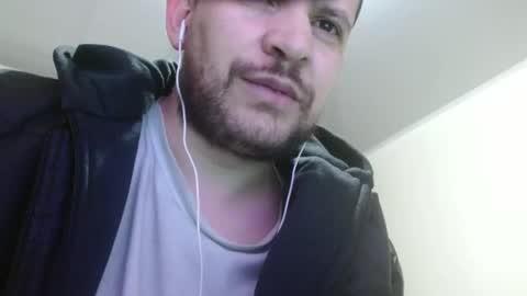 Snapshot of camiloking17 chatting on February 5, 5:43 pm camilo online show from February 5, 5:43 pm