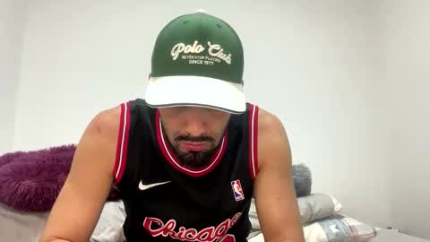 camilor_30 online show from November 2, 12:15 am