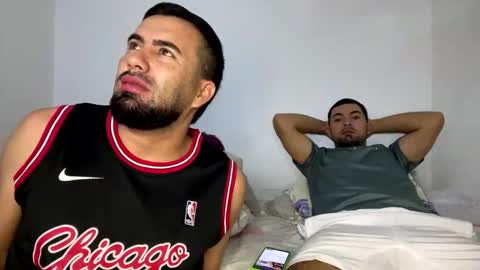 camilor_30 online show from November 28, 9:33 am