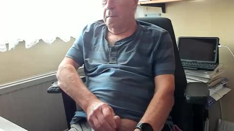 Cammee online show from December 14, 11:06 am