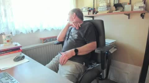 Cammee online show from July 19, 1:28 pm
