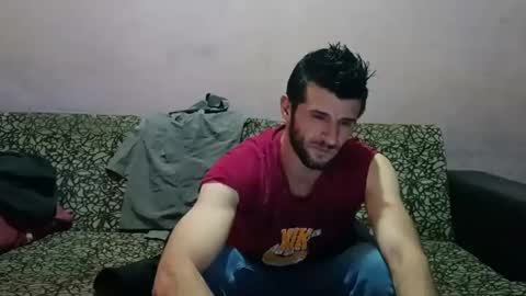 Snapshot of camshow22cm chatting on December 9, 9:33 pm FREMAN online show from December 9, 9:33 pm