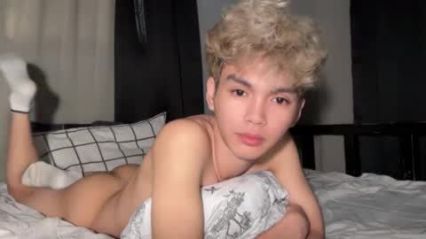 Ethan online show from February 23, 11:39 pm