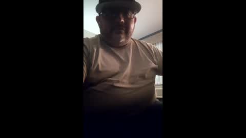 canbobsee online show from April 8, 2:12 am