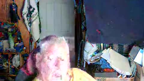 canoelicker69 online show from September 26, 2:04 pm