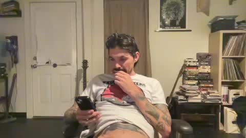 cantleavethehouse online show from December 15, 11:20 pm