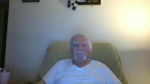 capecod21 online show from February 14, 11:42 am