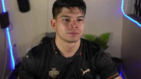 David Capizzi online show from April 6, 1:46 am