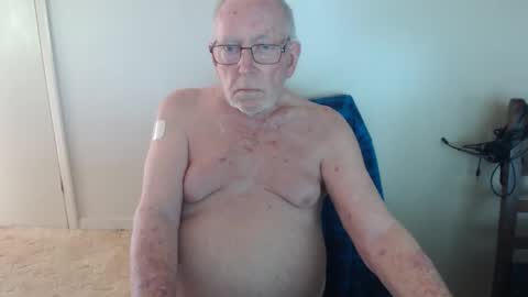 capt5105 online show from March 15, 12:07 am