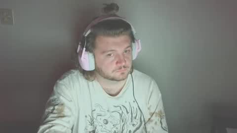 Snapshot of captianplanet1313 chatting on September 12, 3:39 am captianplanet1313 online show from September 12, 3:39 am