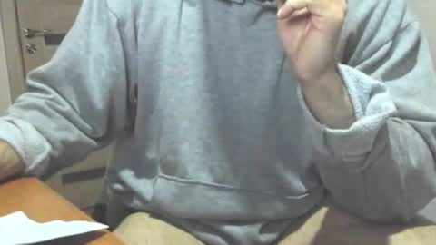 Snapshot of carin_the_body chatting on October 24, 9:38 pm Laz online show from October 24, 9:38 pm