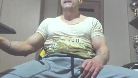 Laz online show from February 12, 4:18 am