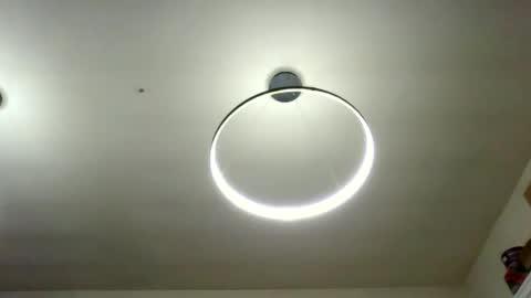 Carlos online show from February 24, 5:25 pm