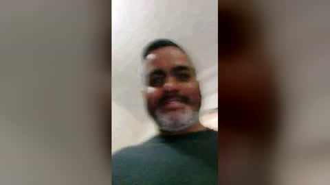 carlos201648 online show from April 25, 11:57 am