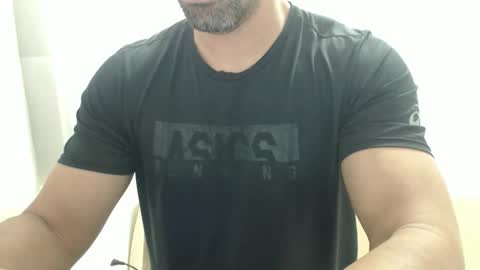 cashmastermuscle77 online show from April 29, 10:31 am